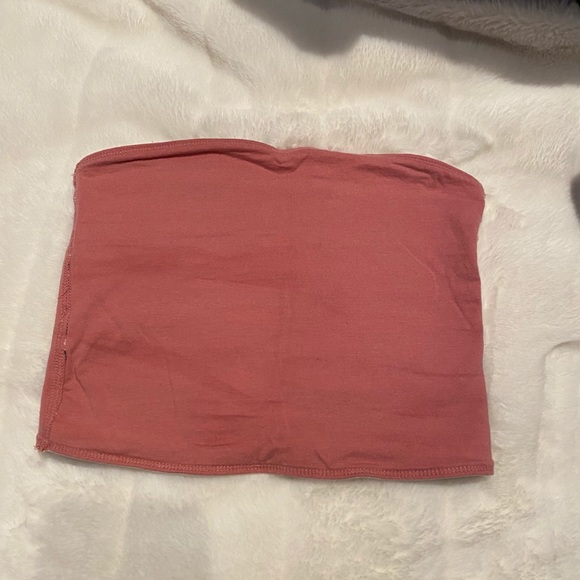 Cropped Tube Top (reversible!) Hollister 🤑🤑 FREE ADD ON - Picture 2 of 3